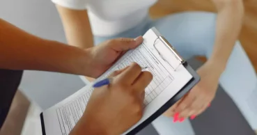 A importância da anamnese e avaliação física na prescrição de exercícios personalizados