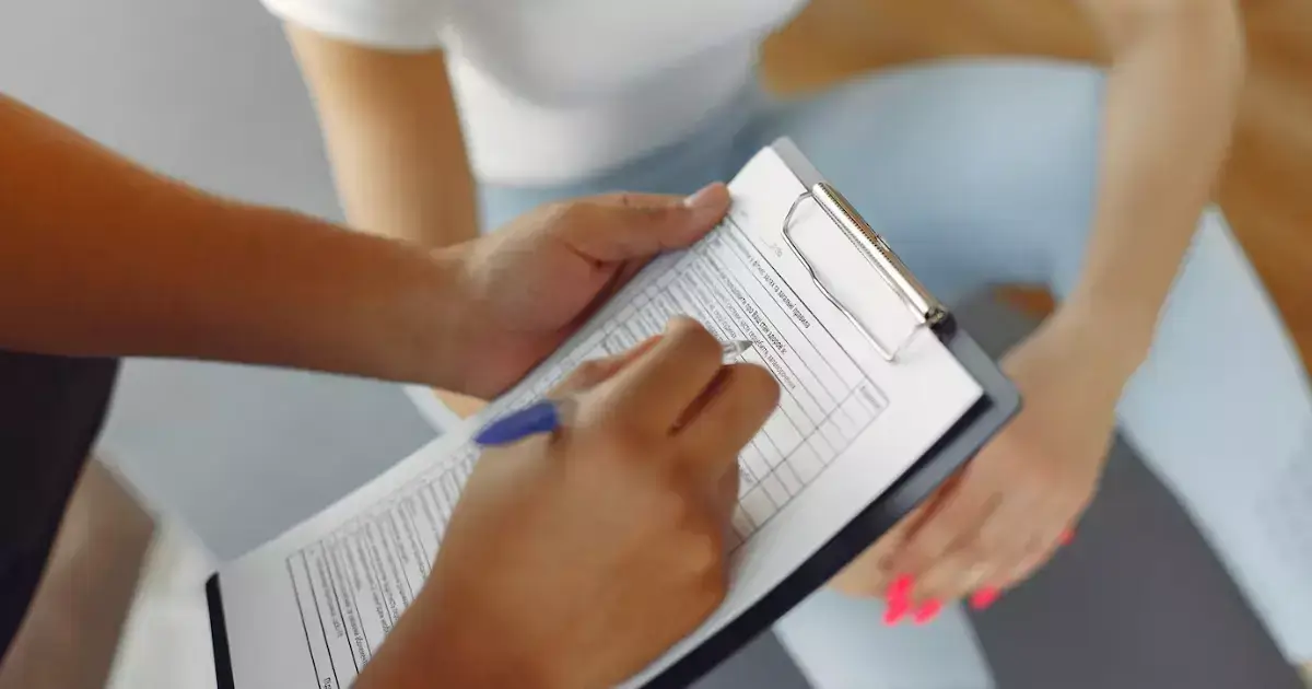 A importância da anamnese e avaliação física na prescrição de exercícios personalizados